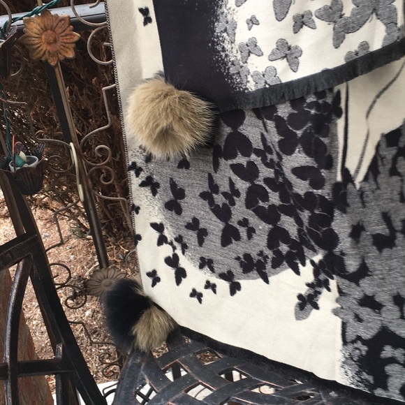 La fiorentina bulk/ivory 100 percent real fox dyed - Picture 3 of 4